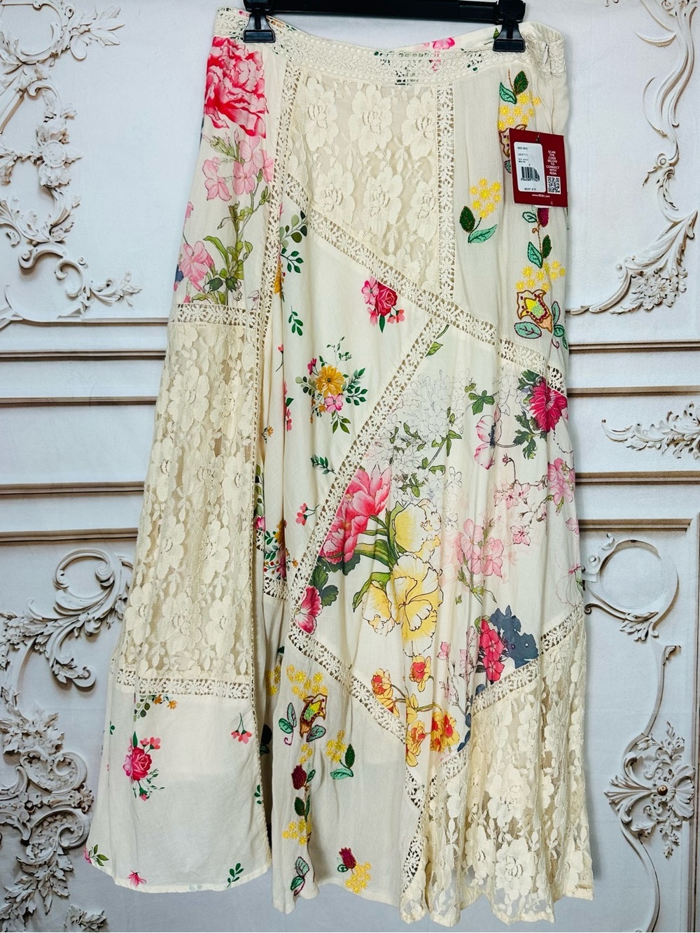 Floral Patchwork Lace Maxi Skirt - Cream - Picture 10 of 12